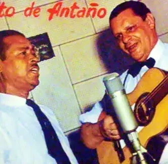 DuetoDeAntaño_SaludoALaMadre