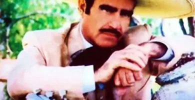 VicenteFernandez_MeVoyAQuitarDeEnMedio